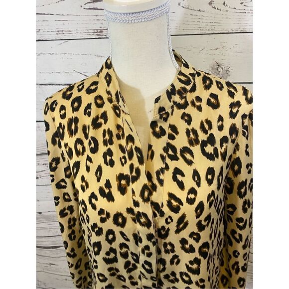 Chico’s Cheetah Print Blouse size 1 Small - Picture 3 of 8